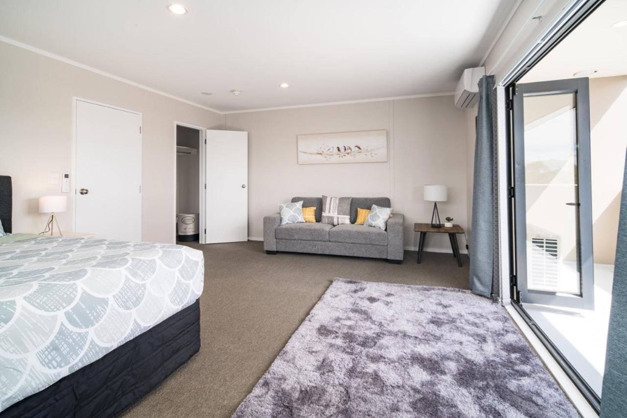 Central Manukau Escape Apartment Оукланд Екстериор снимка