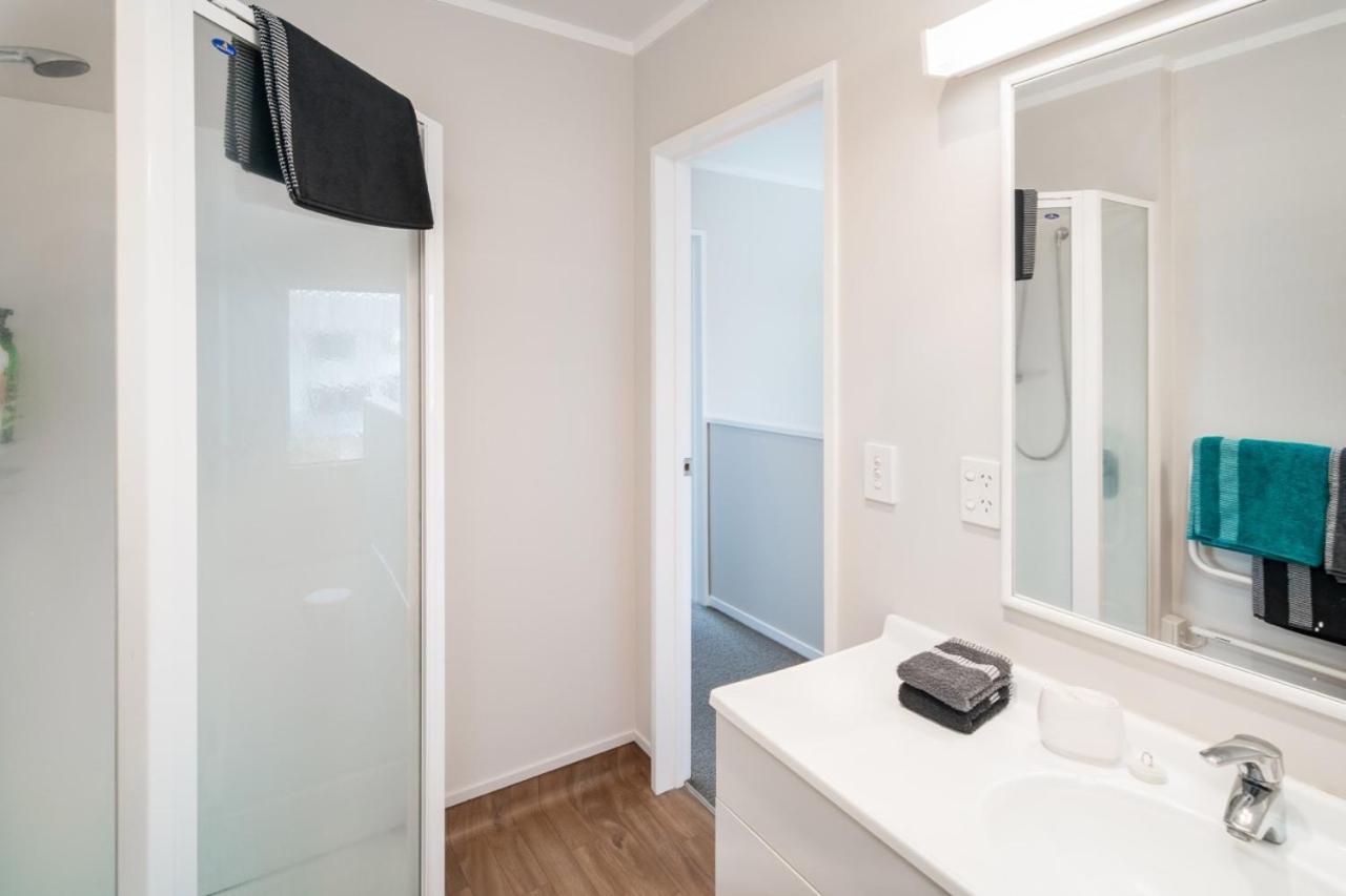 Central Manukau Escape Apartment Оукланд Екстериор снимка